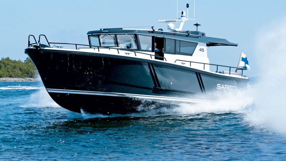 sargo-45-sea-trial-review-pilothouse-cruiser